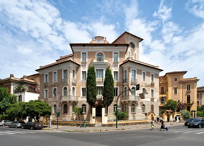 Hotel The Cross 3*