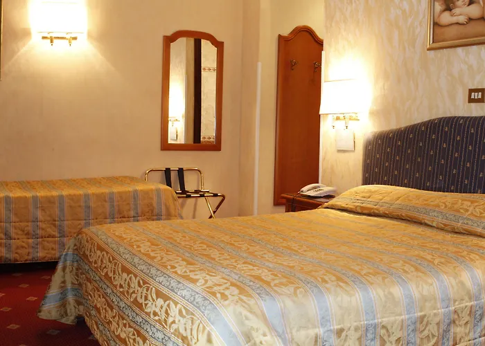 Hotel The Cross