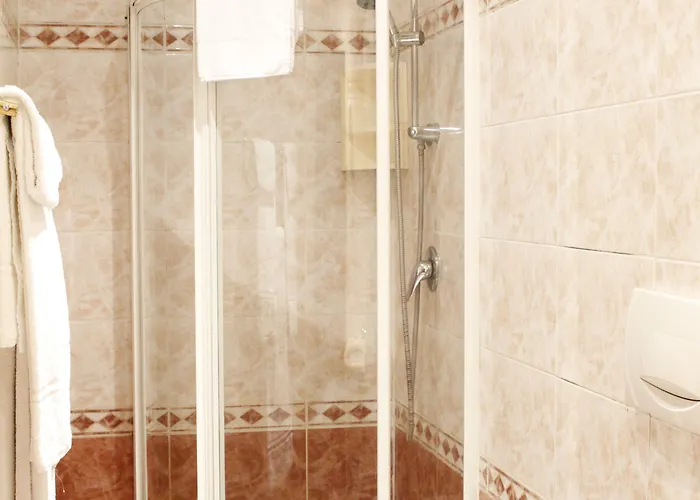 The Cross Hotel 3*