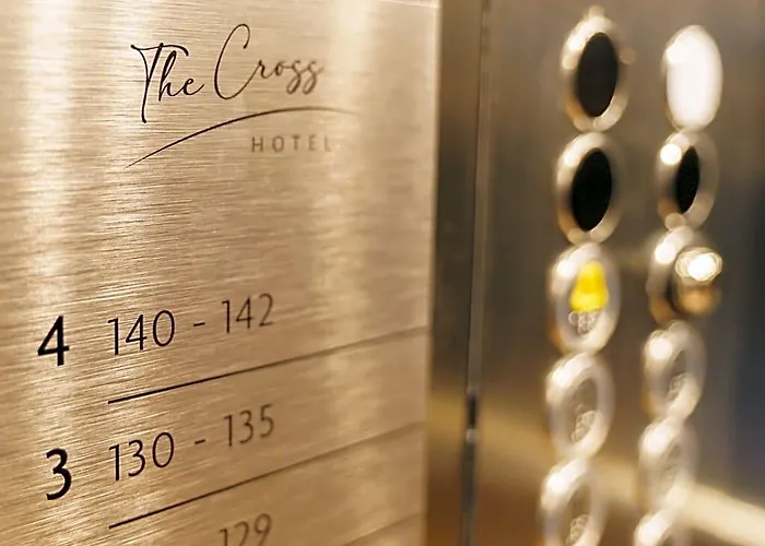 Hotel The Cross